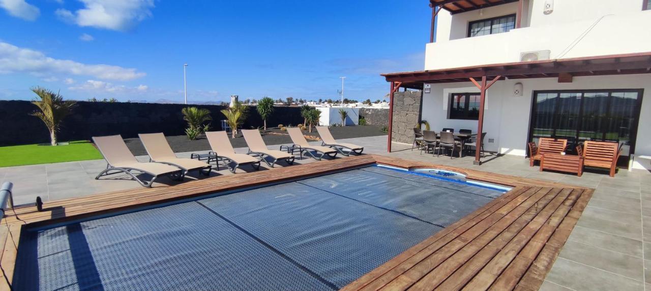 Villa Geneva - Relax Y Diversion Playa Blanca  Eksteriør bilde